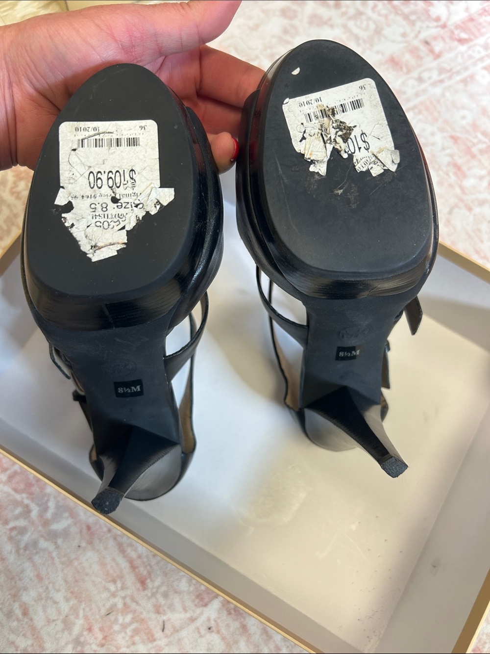 EUC Michael Kors Black Leather Cutout Peep-Toe Heels with Front Zipper - Picture 5 of 5
